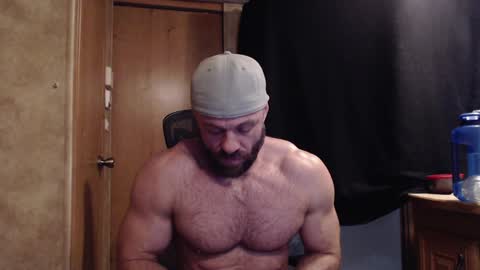 Snapshot of 9fat_inches chatting on January 21, 11:34 pm 9 fat inches online show from January 21, 11:34 pm