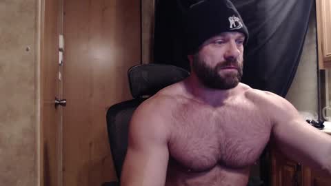 Snapshot of 9fat_inches chatting on January 31, 5:09 am 9 fat inches online show from January 31, 5:09 am