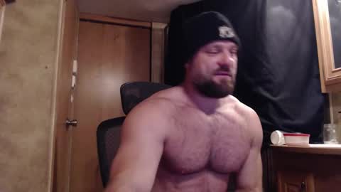 Snapshot of 9fat_inches chatting on February 12, 6:40 am 9 fat inches online show from February 12, 6:40 am