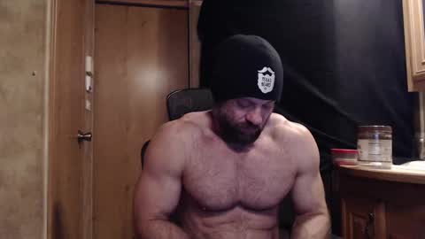 Snapshot of 9fat_inches chatting on March 12, 4:08 am 9 fat inches online show from March 12, 4:08 am