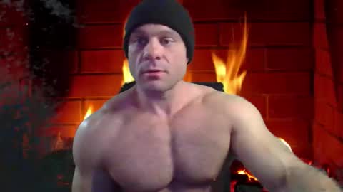 Snapshot of 9fat_inches chatting on February 15, 4:53 am 9 fat inches online show from February 15, 4:53 am