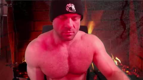 Snapshot of 9fat_inches chatting on February 21, 10:44 pm 9 fat inches online show from February 21, 10:44 pm