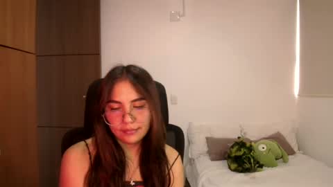 abby 3 online show from June 19, 4:22 pm