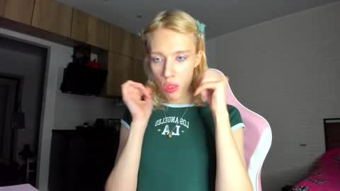 Gaylord online show from January 12, 4:45 pm