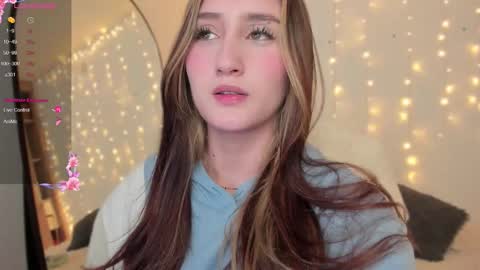 Snapshot of _allisongomez chatting on January 15, 1:10 am _allisongomez online show from January 15, 1:10 am