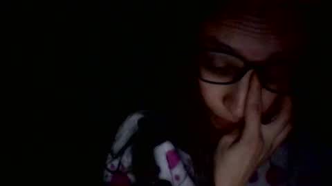 _alyson online show from April 18, 7:01 am