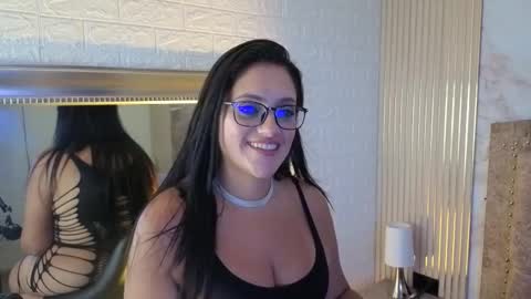 _andrealopez online show from March 13, 4:19 am