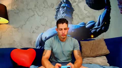 Angel Rivera online show from February 19, 1:56 am