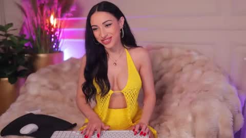 Snapshot of _anna_bloom chatting on June 23, 7:23 pm Anna online show from June 23, 7:23 pm