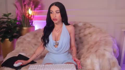 Snapshot of _anna_bloom chatting on June 24, 7:24 pm Anna online show from June 24, 7:24 pm