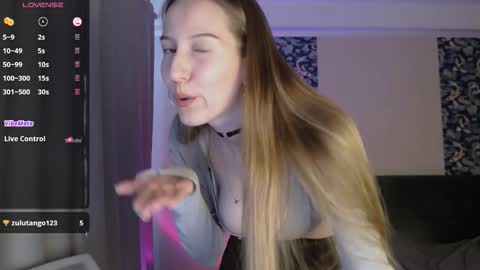 Anny online show from March 14, 6:52 am