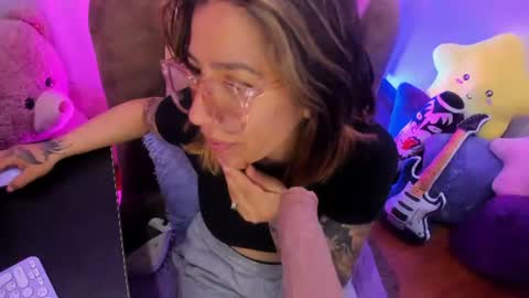 _antonella_dreams online show from June 22, 8:28 pm