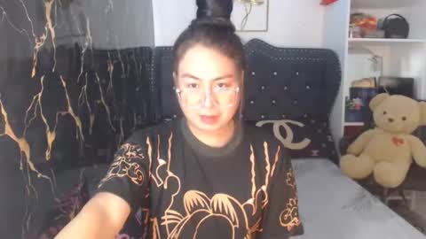 arah online show from October 10, 1:21 pm