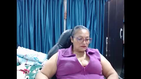 _bellanocturna online show from April 8, 3:28 am