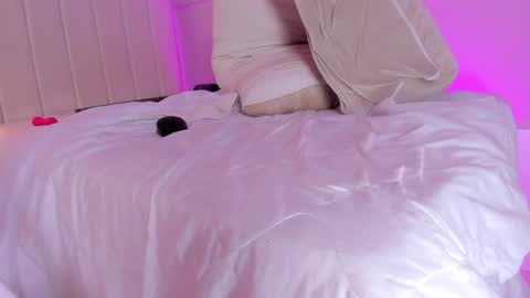 Hi guys i am Bianca  online show from December 5, 2:44 pm