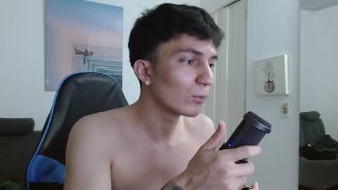 B L A K E online show from February 13, 5:53 pm