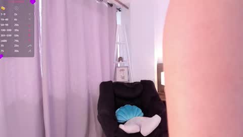 Mary online show from March 19, 2:10 pm