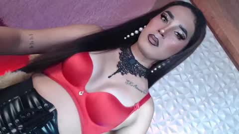 Snapshot of _caroline69 chatting on January 22, 3:31 am Caroline online show from January 22, 3:31 am