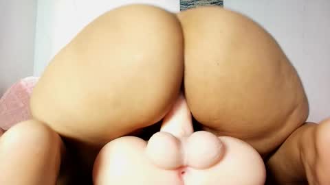 Cataleya  online show from February 4, 8:58 pm