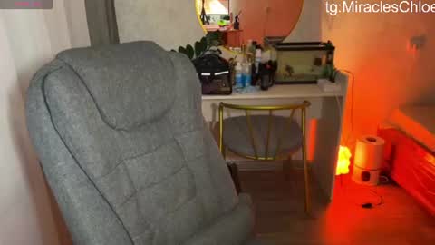 _chloe_miller_ online show from June 27, 10:15 pm