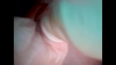 Snapshot of _cume_mmm chatting on June 8, 7:47 pm _cume_mmm online show from June 8, 7:47 pm