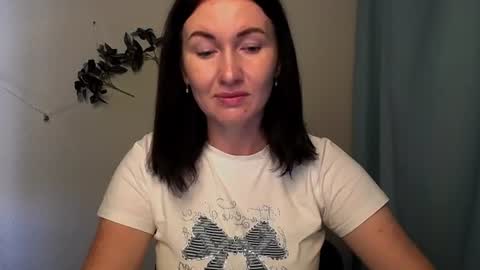 _cutie_and_shy_ online show from June 18, 6:57 am