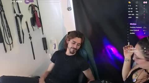 Snapshot of _delacruz911_ chatting on February 25, 9:13 pm delacruz online show from February 25, 9:13 pm