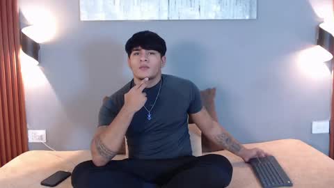 _demon1 online show from June 6, 2:49 am