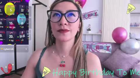 Devora online show from May 15, 2:13 pm