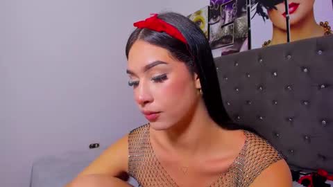 Elettra online show from March 3, 7:39 pm