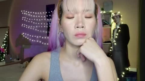 EveEva online show from January 17, 8:34 pm