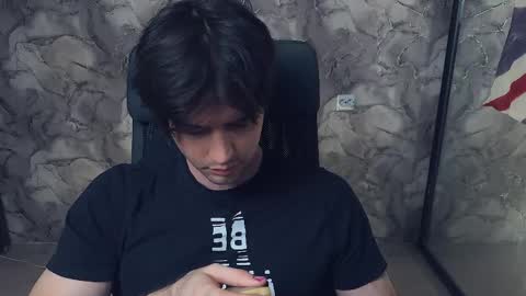 Keanu online show from April 4, 1:41 pm