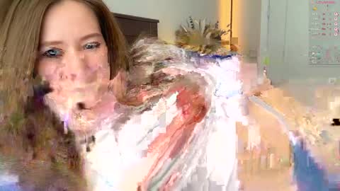 Snapshot of _feli_ chatting on April 8, 6:19 pm all my social online show from April 8, 6:19 pm