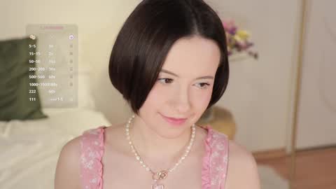 Essie  online show from December 16, 10:13 pm