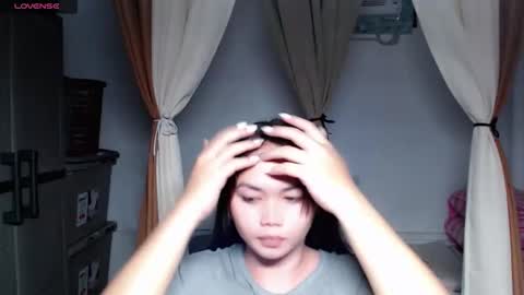 Gigi online show from January 27, 4:52 am