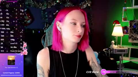 Snapshot of _helencarter chatting on December 22, 9:01 pm Helen Carter 3 Next stream 2330 MSC online show from December 22, 9:01 pm