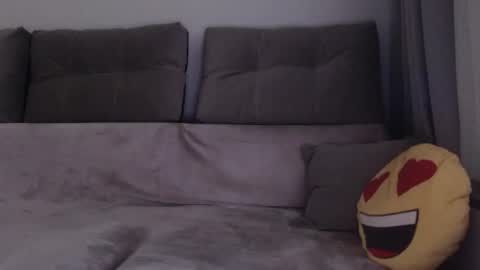 Criss4u online show from April 2, 6:22 am