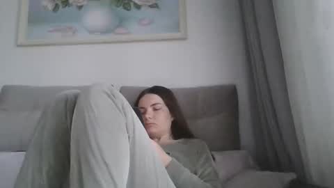 Criss4u online show from April 8, 6:13 am