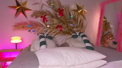 Holly online show from January 20, 5:48 am