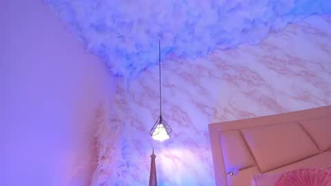 Hollywood online show from April 10, 6:07 am