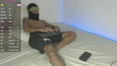 Snapshot of _hot_couple_69_ chatting on January 11, 1:54 am KEYLA Y SAMUEL online show from January 11, 1:54 am