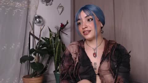 Jenn  online show from April 12, 11:32 pm