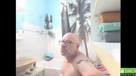 Snapshot of _joker69_ chatting on May 17, 12:52 am Joker online show from May 17, 12:52 am