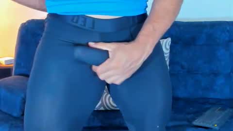 Snapshot of _junior_03 chatting on March 4, 3:45 am Junior online show from March 4, 3:45 am