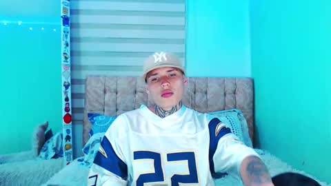 Snapshot of _justinmoon2 chatting on December 21, 1:57 am mod online show from December 21, 1:57 am