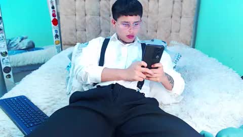 Snapshot of _justinmoon2 chatting on February 20, 5:04 am mod online show from February 20, 5:04 am