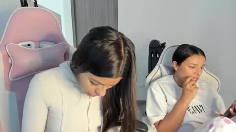 khloe sweet online show from February 19, 8:38 pm