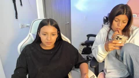 khloe sweet online show from March 2, 8:04 pm