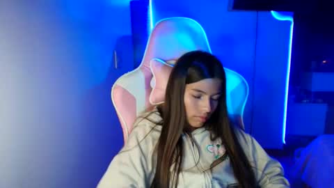 khloe sweet online show from May 27, 11:24 pm