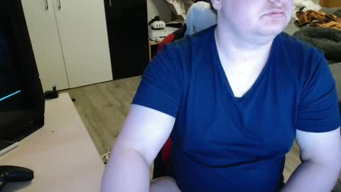 _kitsu_ online show from May 7, 5:46 am